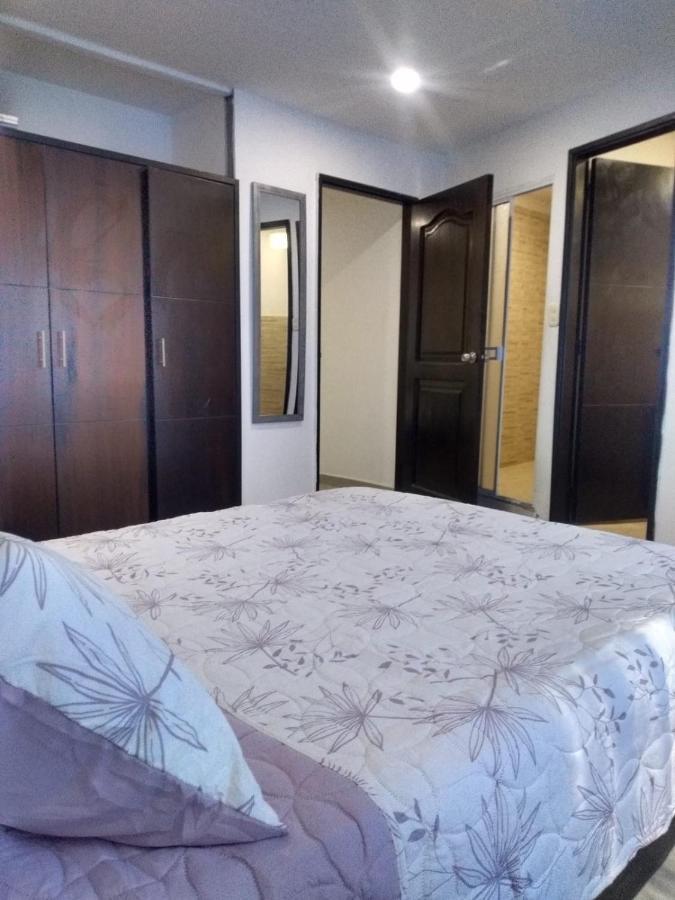 Deluxe Double Room Extra Bed,1333992503:JPEG